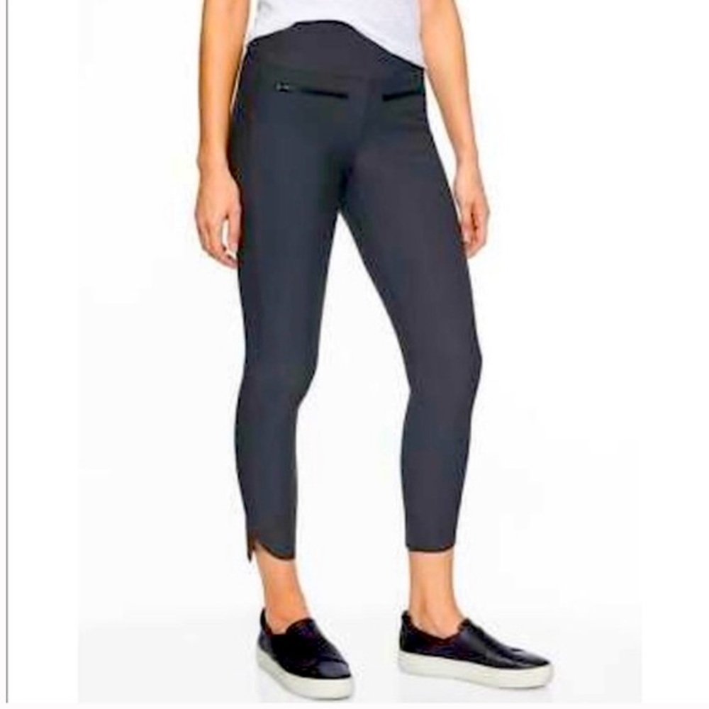 Athleta Stellar Cropped Pants Front Zipper Pockets Black Size XS